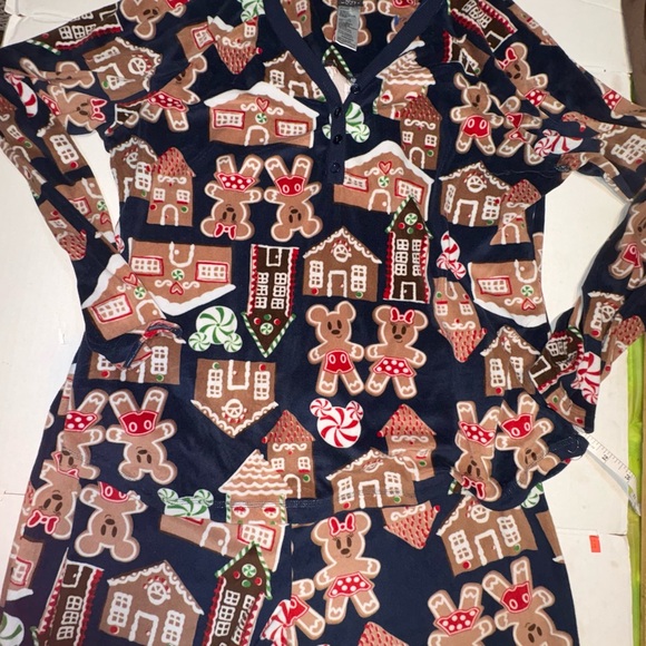 Disney Holiday Gingerbread Mickey & Minnie Mouse long sleeve pajama set large - Picture 2 of 8